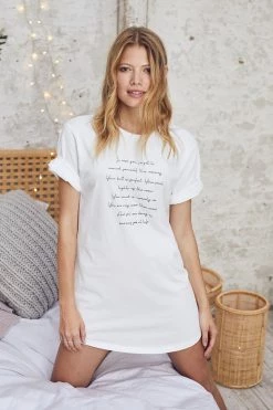 Om & Ah London - US "Morning Mantra" Bed Tee