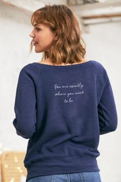 Om & Ah London - US Pullovers "Need To Be" Cozy Pullover
