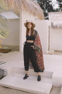 AURA Pandora Floral Kimono