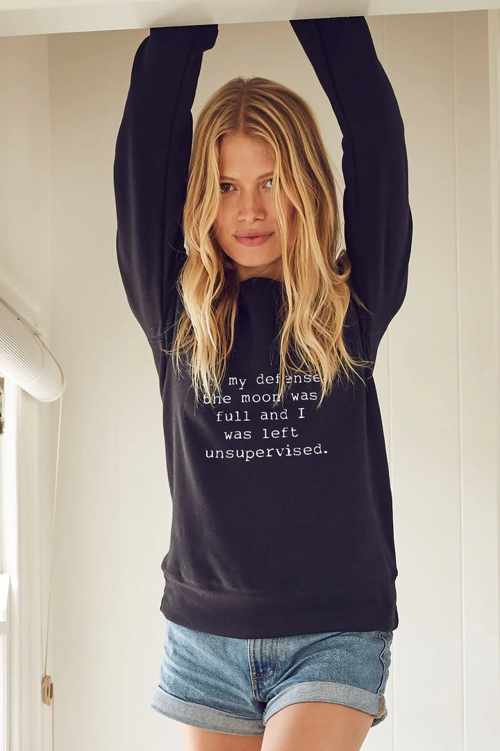 Om & Ah London - US "Full Moon" Cozy Pullover Pullovers 3 Om & Ah London - US "Full Moon" Cozy Pullover Pullovers