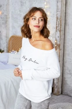 Om & Ah London - US "Hug Dealer" Cozy Pullover Pullovers 7 Om & Ah London - US