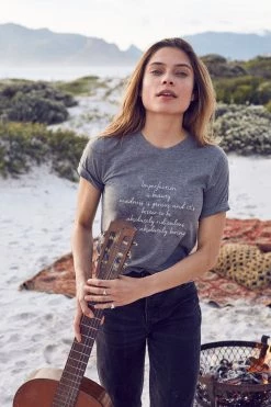 Om & Ah London - US "Marilyn" Short Sleeve Tee