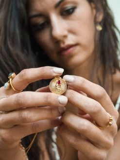 LILADROPSHIP Jewellery RUBY KUNDALINI SNAKE MEDALLION