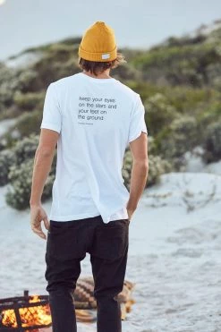 Om & Ah London - US "Eyes On The Stars" Mens Tee