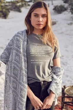 Om & Ah London - US "Miracles" Short Sleeve Tee