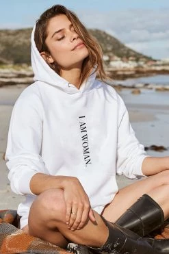 Om & Ah London - US Hoodies "I Am Woman" Premium Hoodie