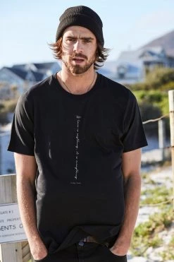 Om & Ah London - US "Love Is Everything" Mens Tee