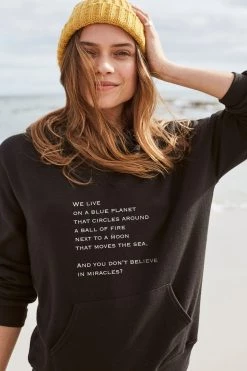 Om & Ah London - US Hoodies "Miracles" Premium Hoodie