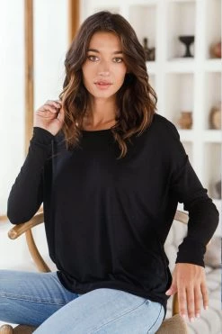 Om & Ah London - US "Never Look Back" Long Sleeve Tee