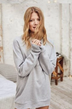 Om & Ah London - US "Turn Over A New Leaf" Relaxed Sweater