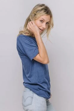 Om & Ah London - US Short Sleeve Tees