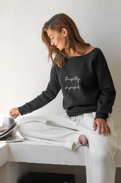 Om & Ah London - US Pullovers "Perfectly Imperfect" Cozy Pullover