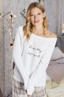 Om & Ah London - US Pullovers "Perfectly Imperfect" Cozy Pullover