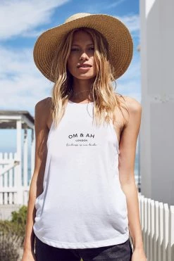 Om & Ah London - US Tanks Om & Ah High Neck Tank