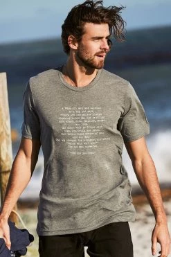 Om & Ah London - US "Wise Words" Mens Tee